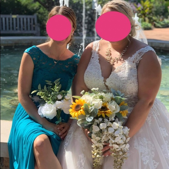 David’s Bridal OASIS bridesmaids dress. Size 4. Has been hemmed. - Picture 2 of 5